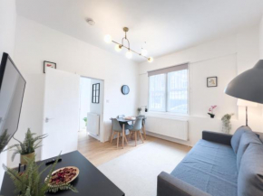 Pleasant 1 Bedroom Camden Apartment -on 1st Floor